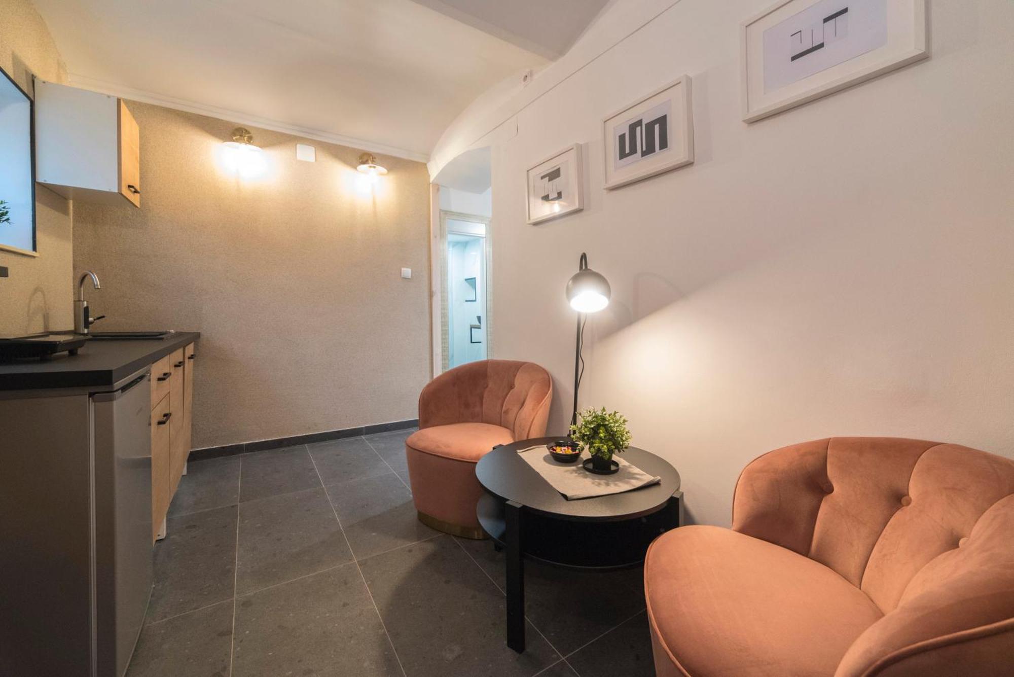 Manuela Varsavska Studio Apartments Zagreb Exterior foto